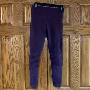 Size 6-8 Zyia Active leggings